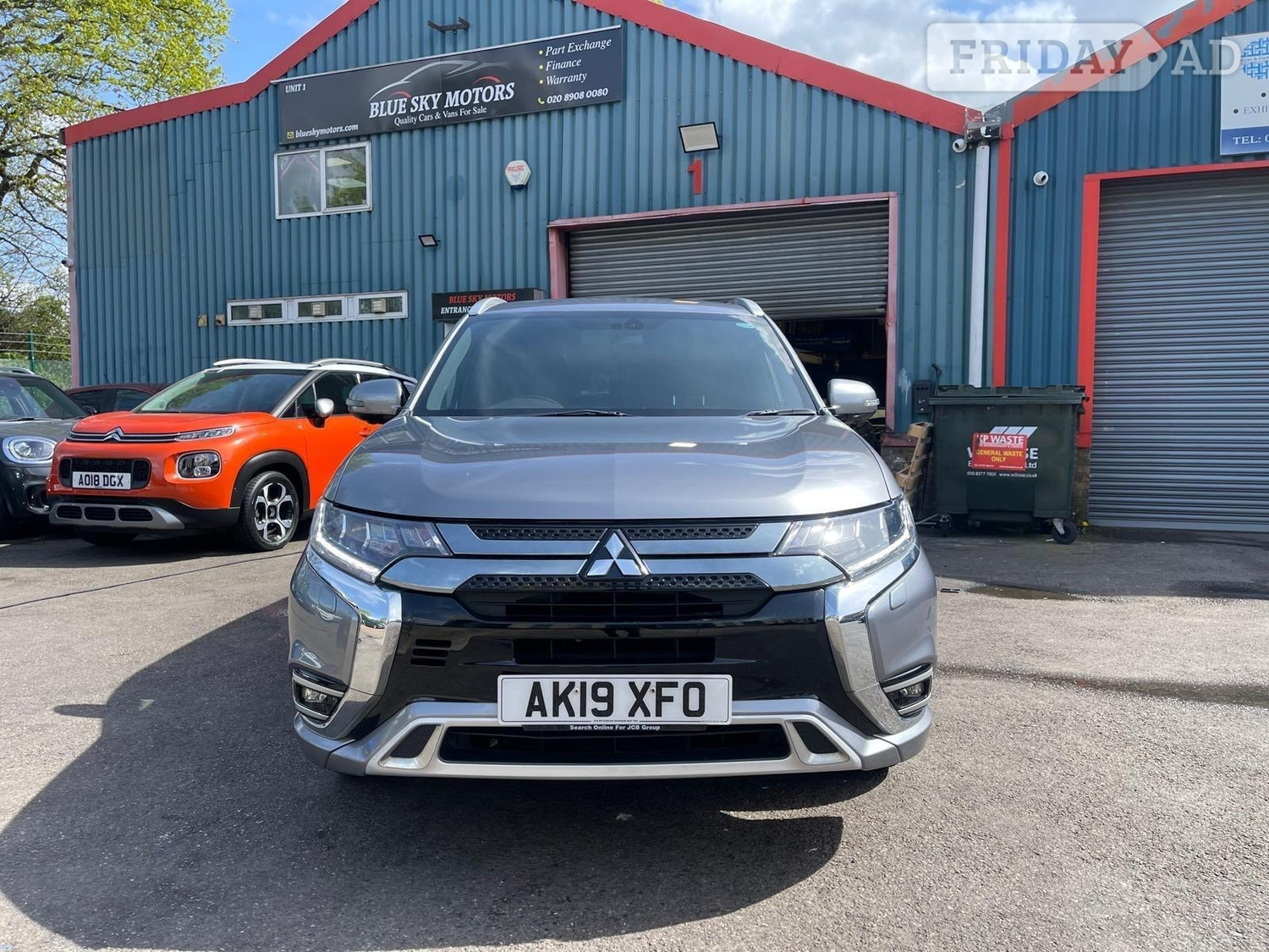 Mitsubishi Outlander Barnet