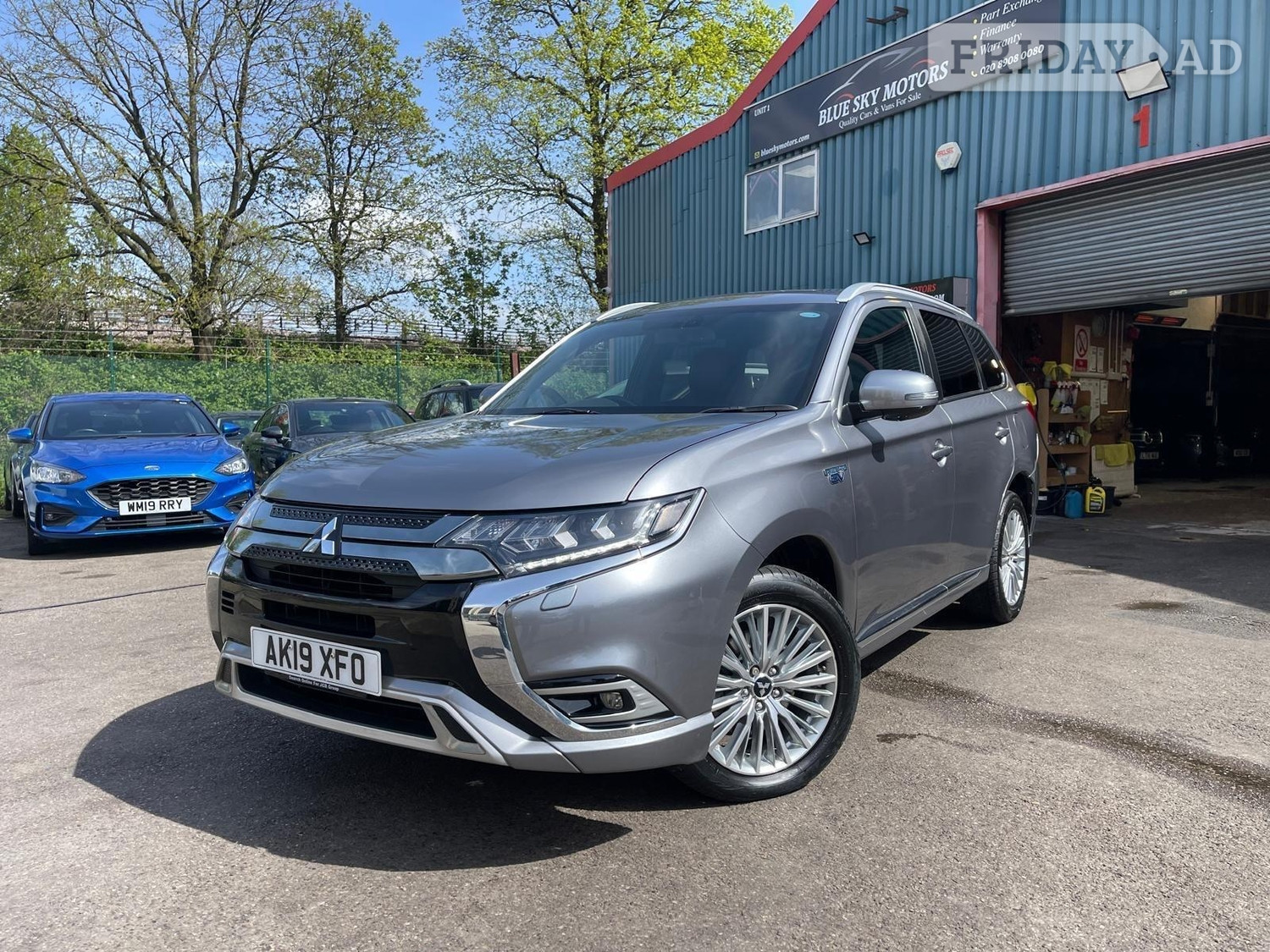 Mitsubishi Outlander 2019 in Barnet