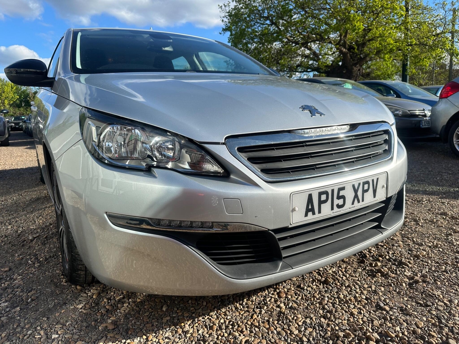 Peugeot 308 2015 - Cars
