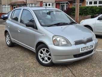 Toyota Yaris 2000