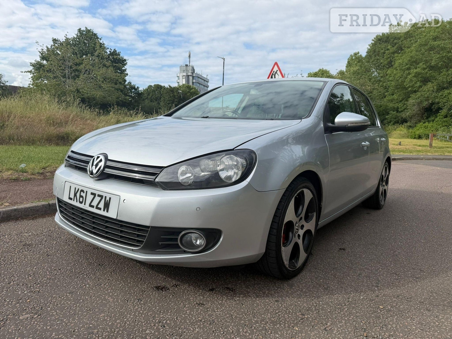 Volkswagen Golf 2012 - Cars