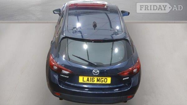Mazda 3 2016 - Cars in Hillingdon