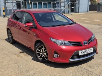 Toyota Auris 2015