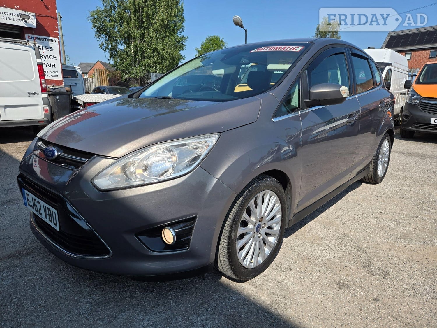[ berth ]Ford C-MAX