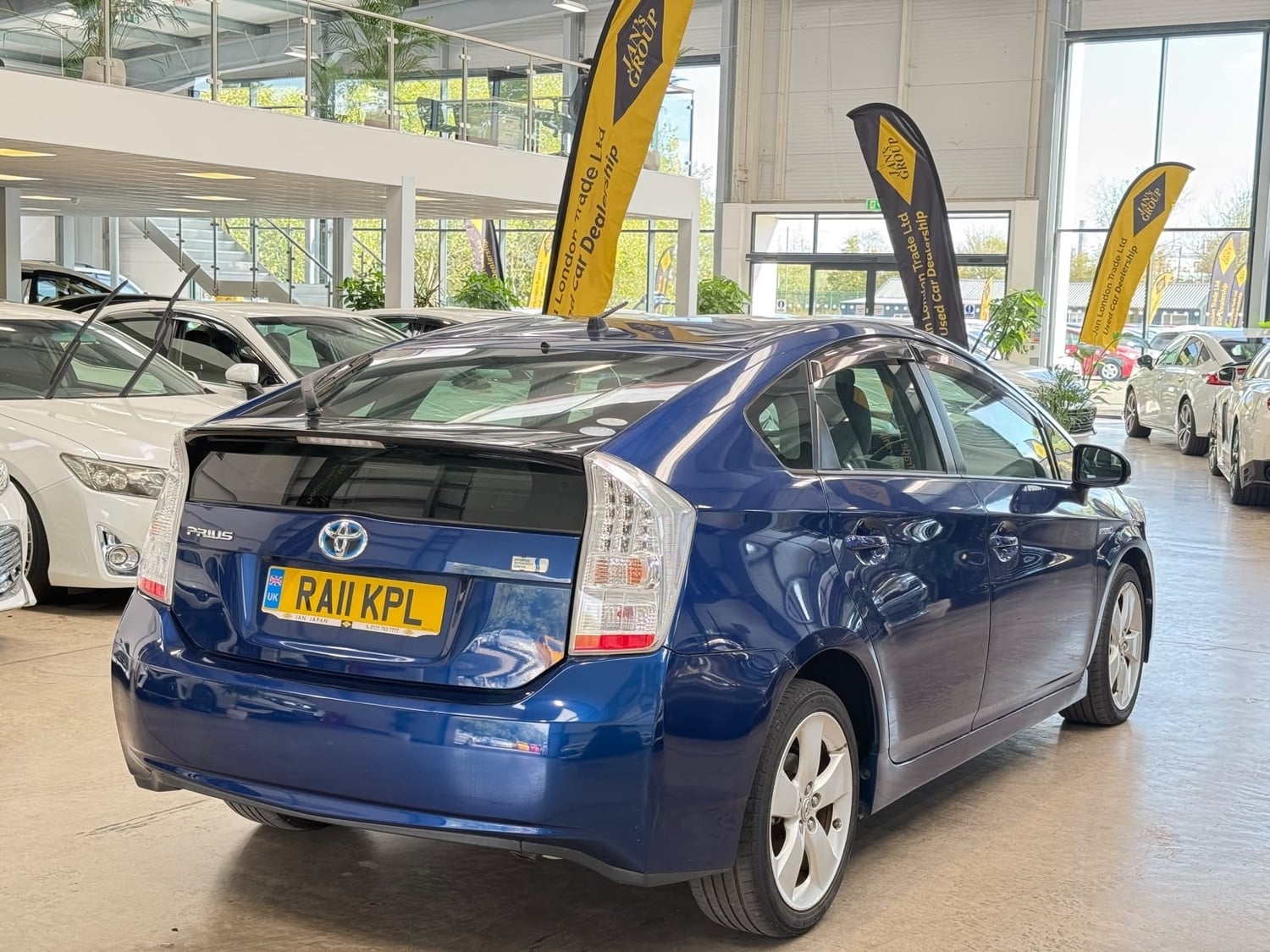 [ berth ]Toyota Prius