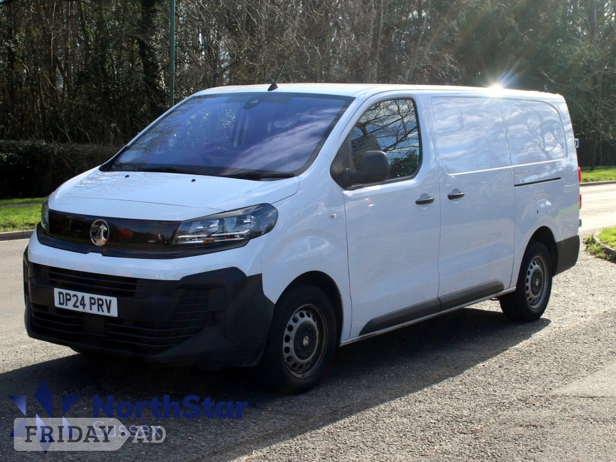 Vauxhall Vivaro 2024 in Hassocks