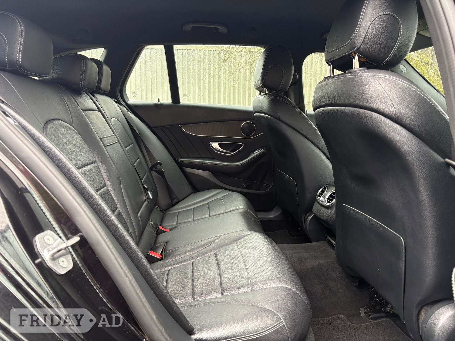 Mercedes-Benz C Class 2016 - Cars