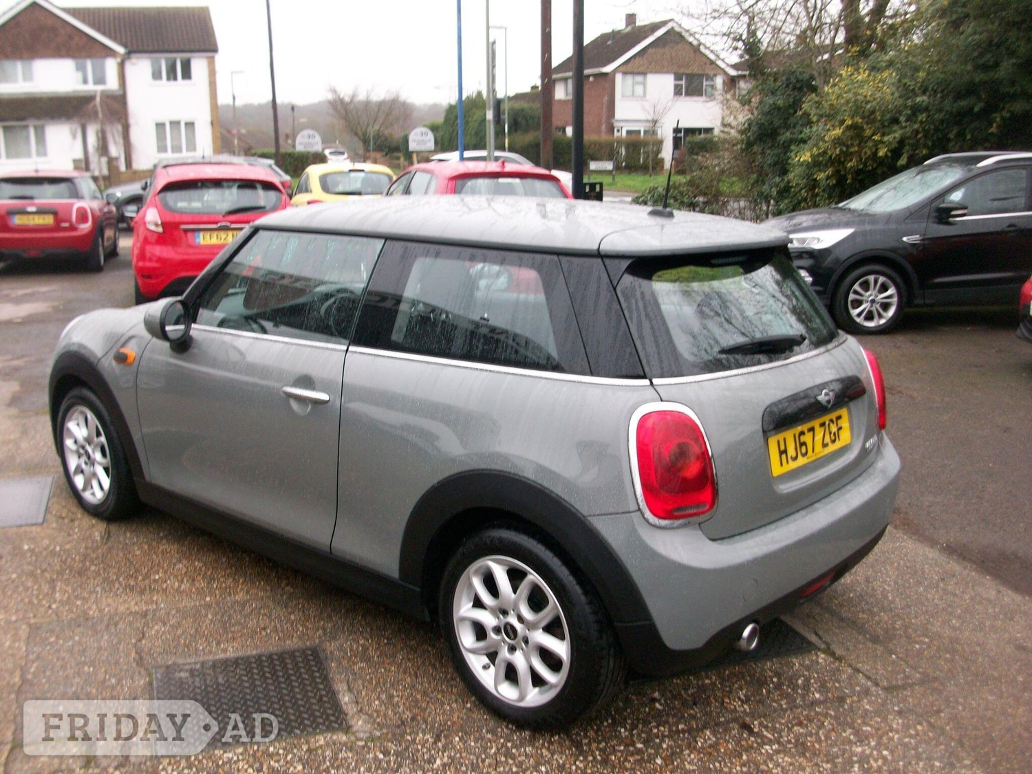 Mini Hatch 2017 - Cars