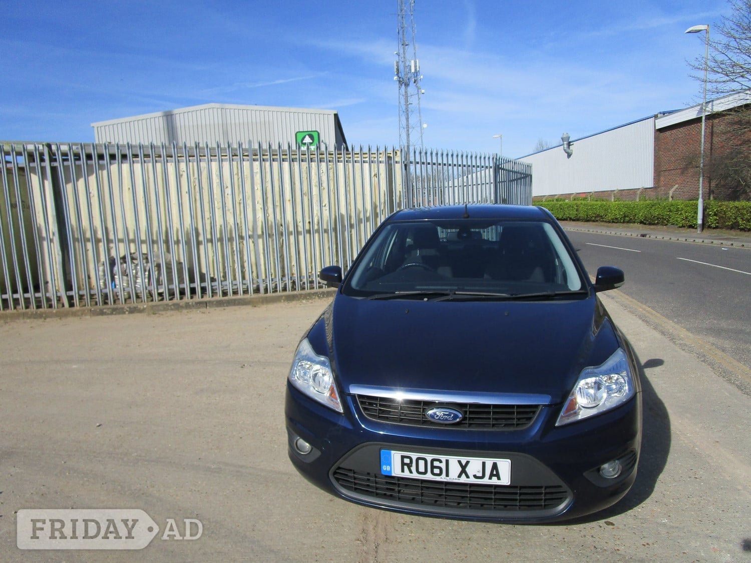 Ford Focus 2011 - Cars