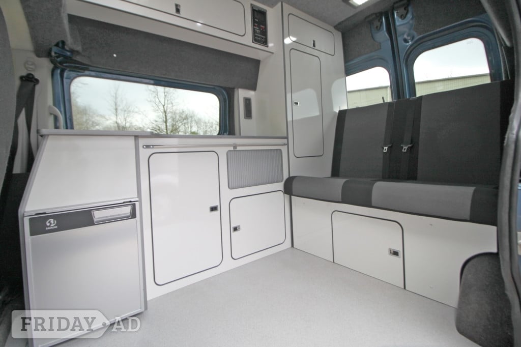 [2 berth ]Renault TRAFIC