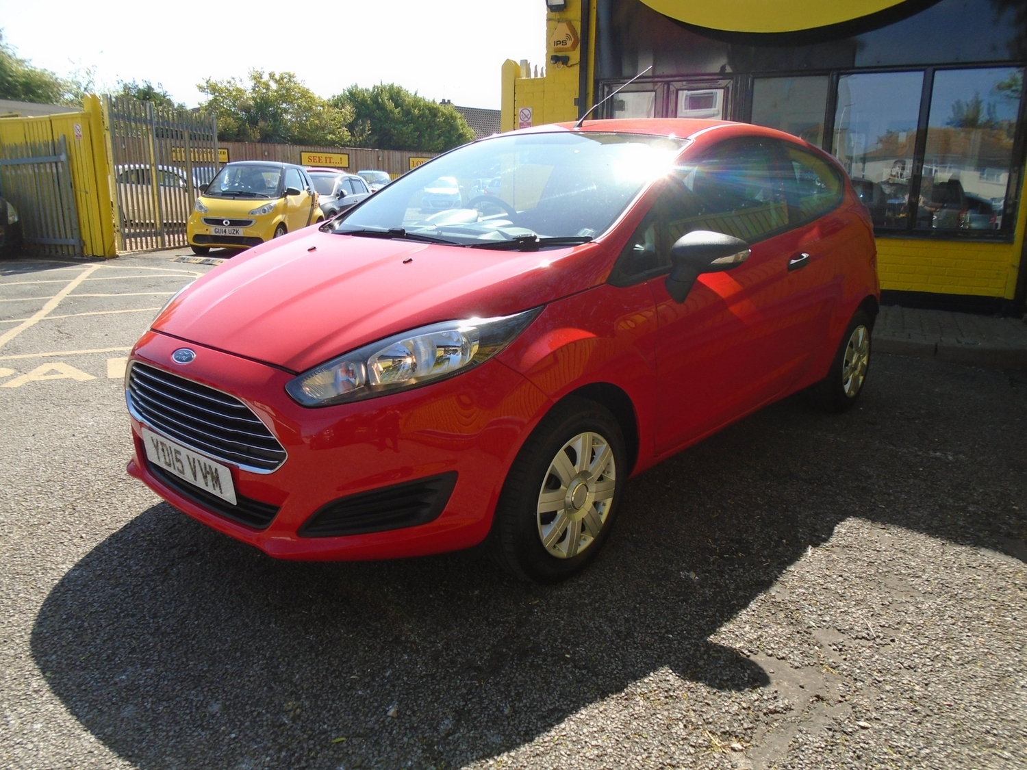 Ford Fiesta 2015 - Cars in Worthing