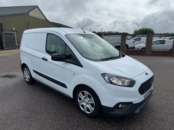 Ford Transit Courier 2021
