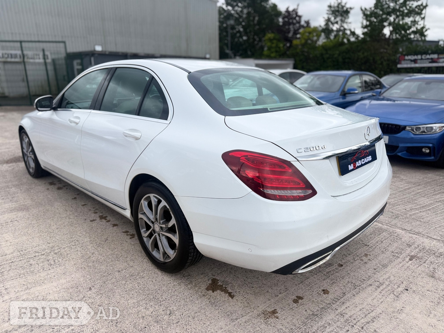 [ berth ]Mercedes-Benz C Class