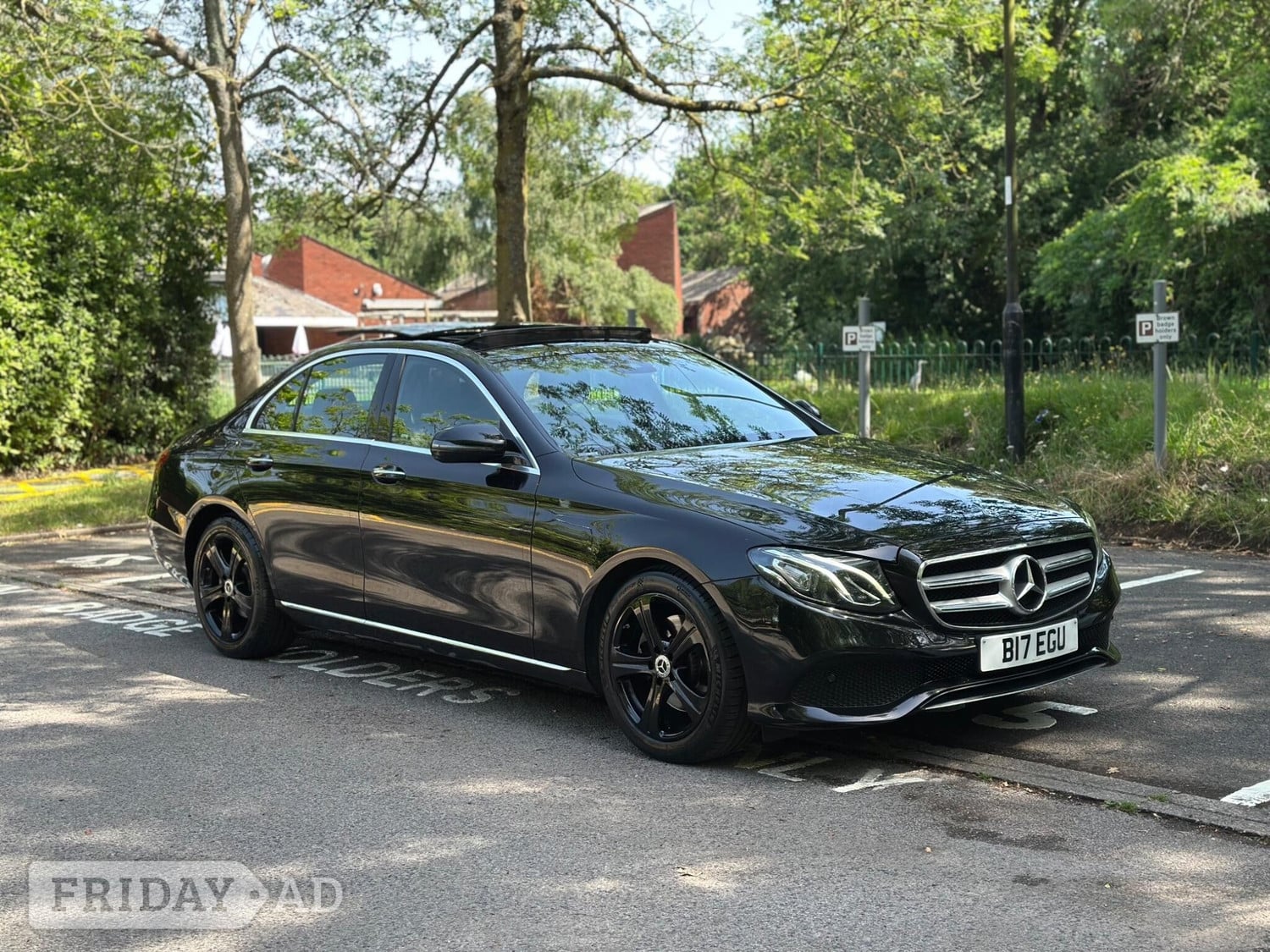 Mercedes-Benz E Class 2017 in Uxbridge