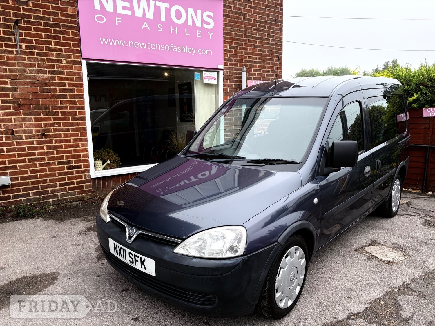 Vauxhall Combo 2011 in New Milton