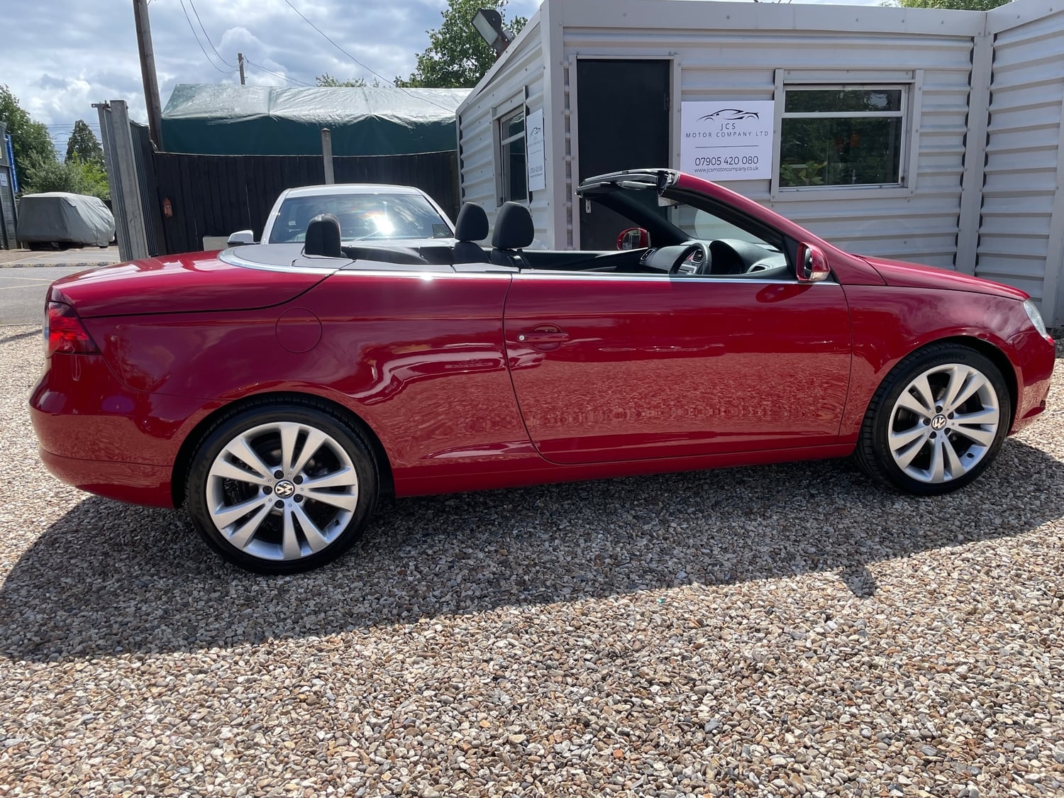 [ berth ]Volkswagen Eos