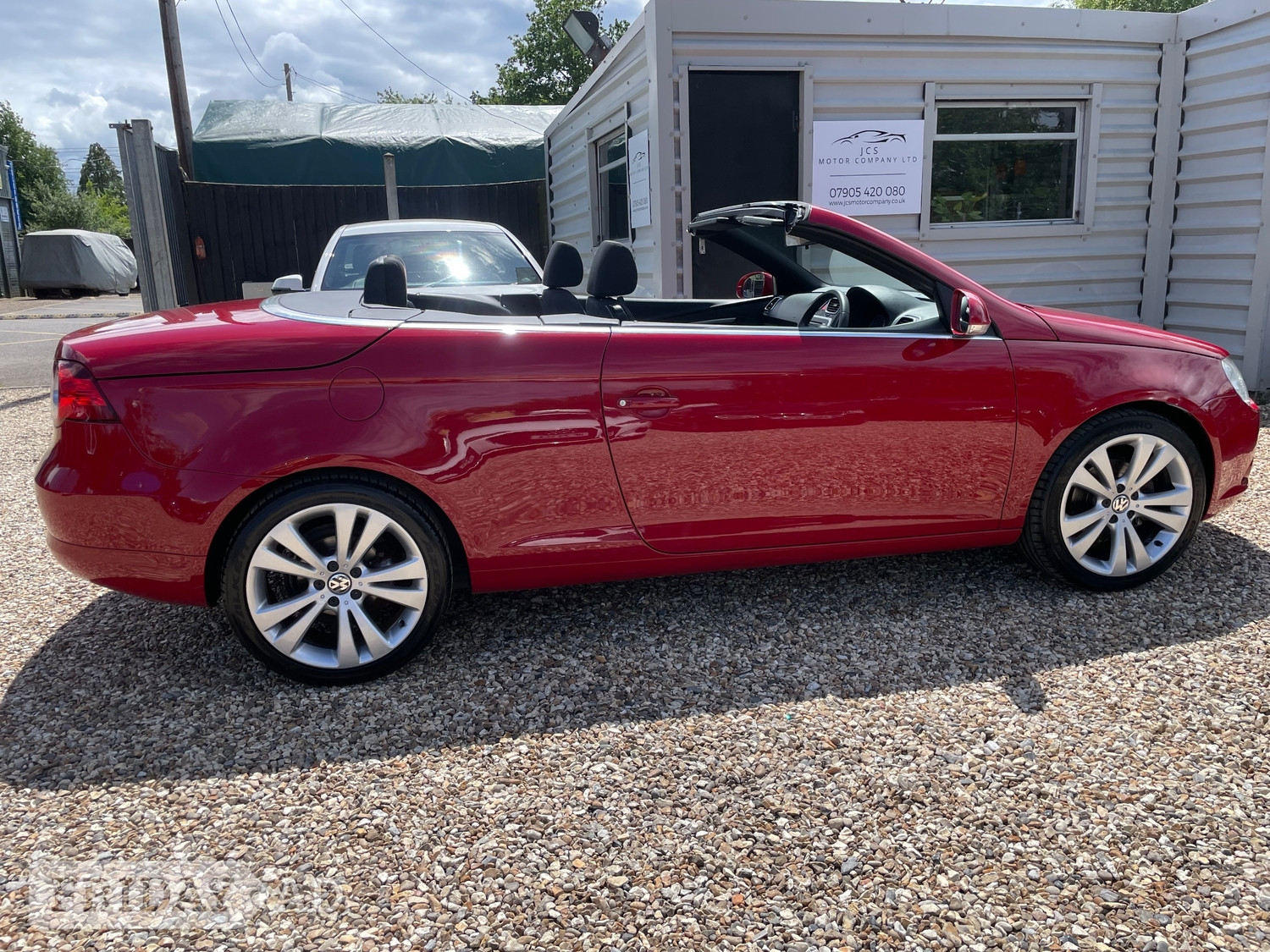 [ berth ]Volkswagen Eos