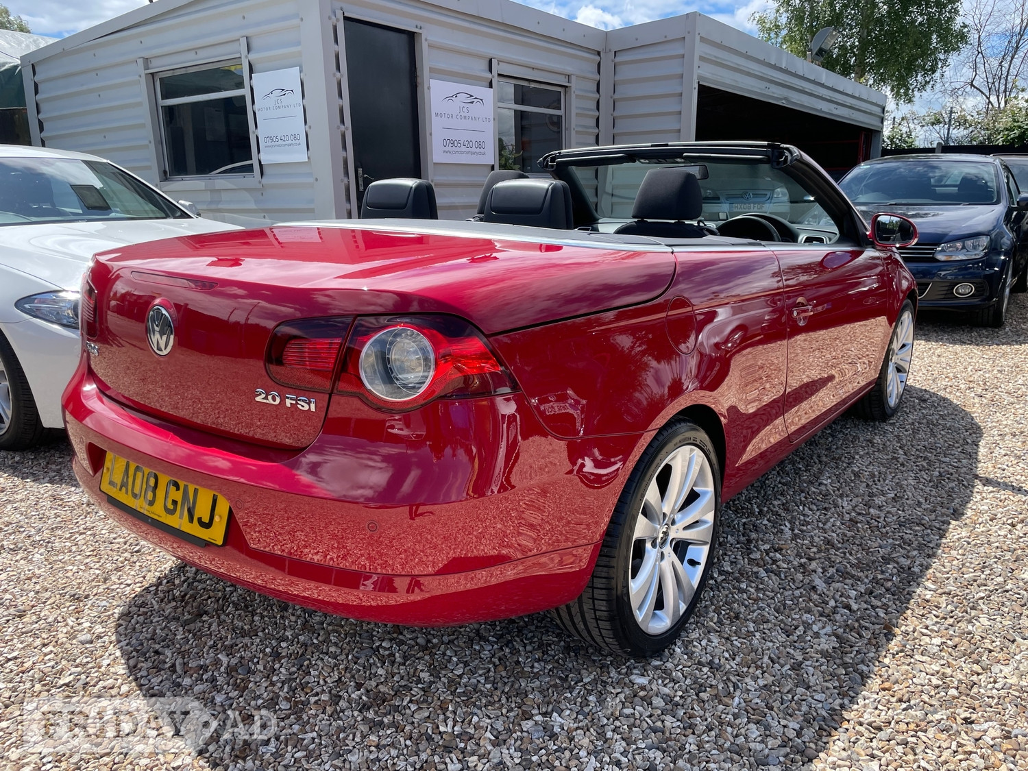 Volkswagen Eos 2008 - Cars in Farnham