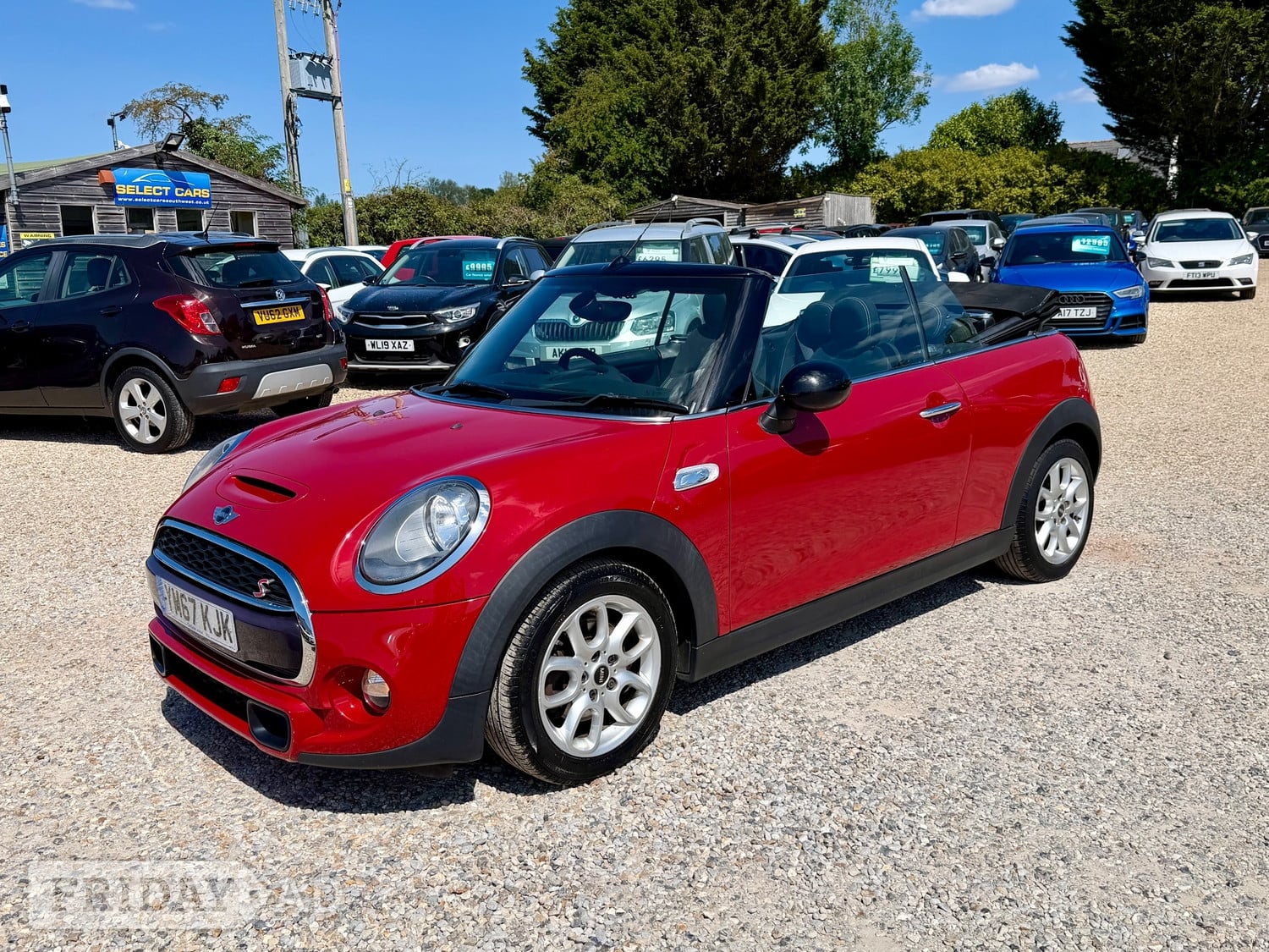 Mini Convertible 2018 - Cars