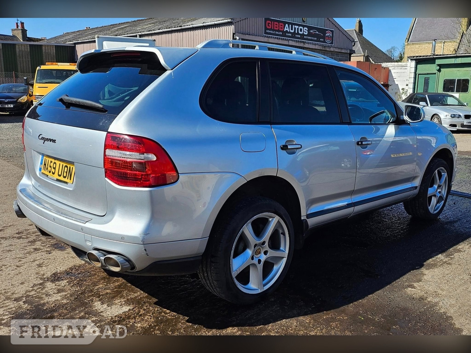 [ berth ]Porsche Cayenne