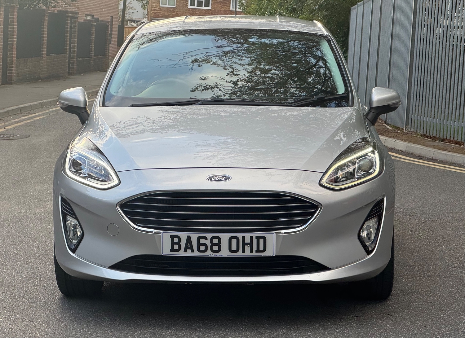 [ berth ]Ford Fiesta