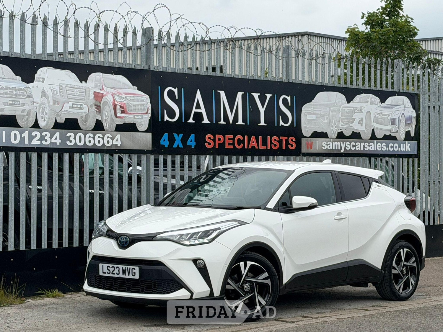 Toyota C-HR 2023 in Bedford