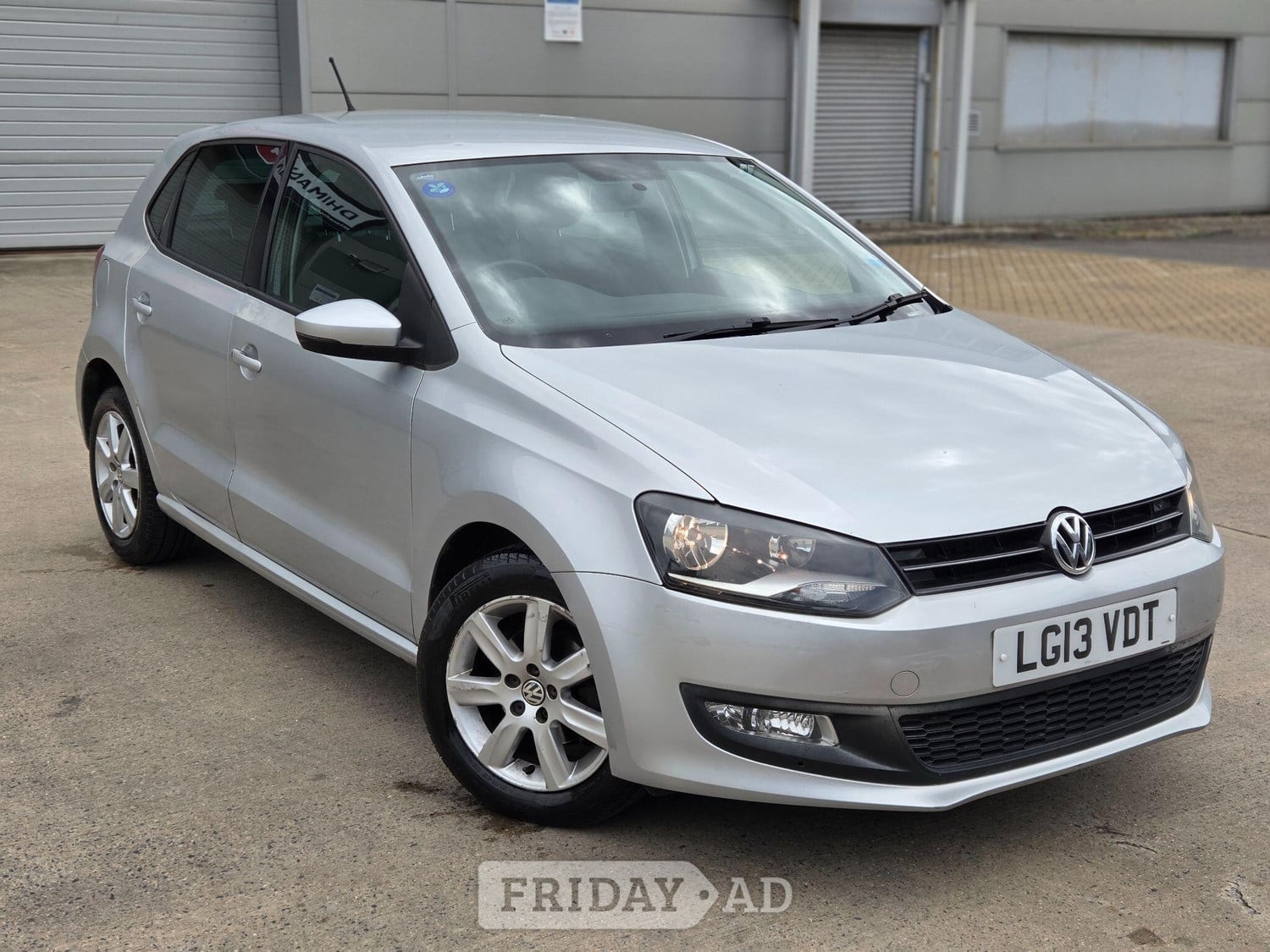 Volkswagen Polo 2013 in Slough