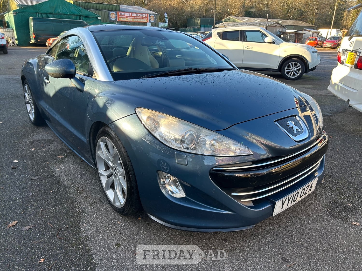 [ berth ]Peugeot RCZ