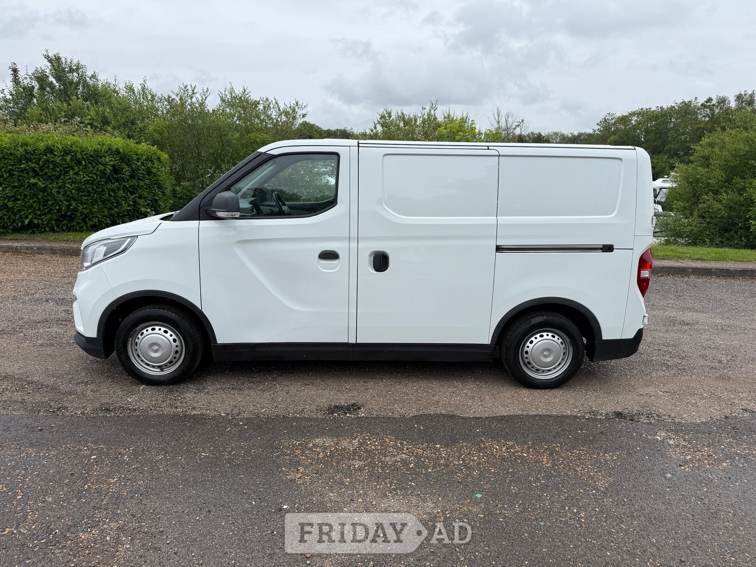 Maxus eDeliver 3 2021 - Vans & Commercial Vehicles in Chertsey
