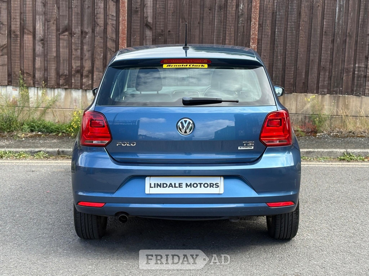 [ berth ]Volkswagen Polo