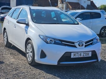 Toyota Auris 2014