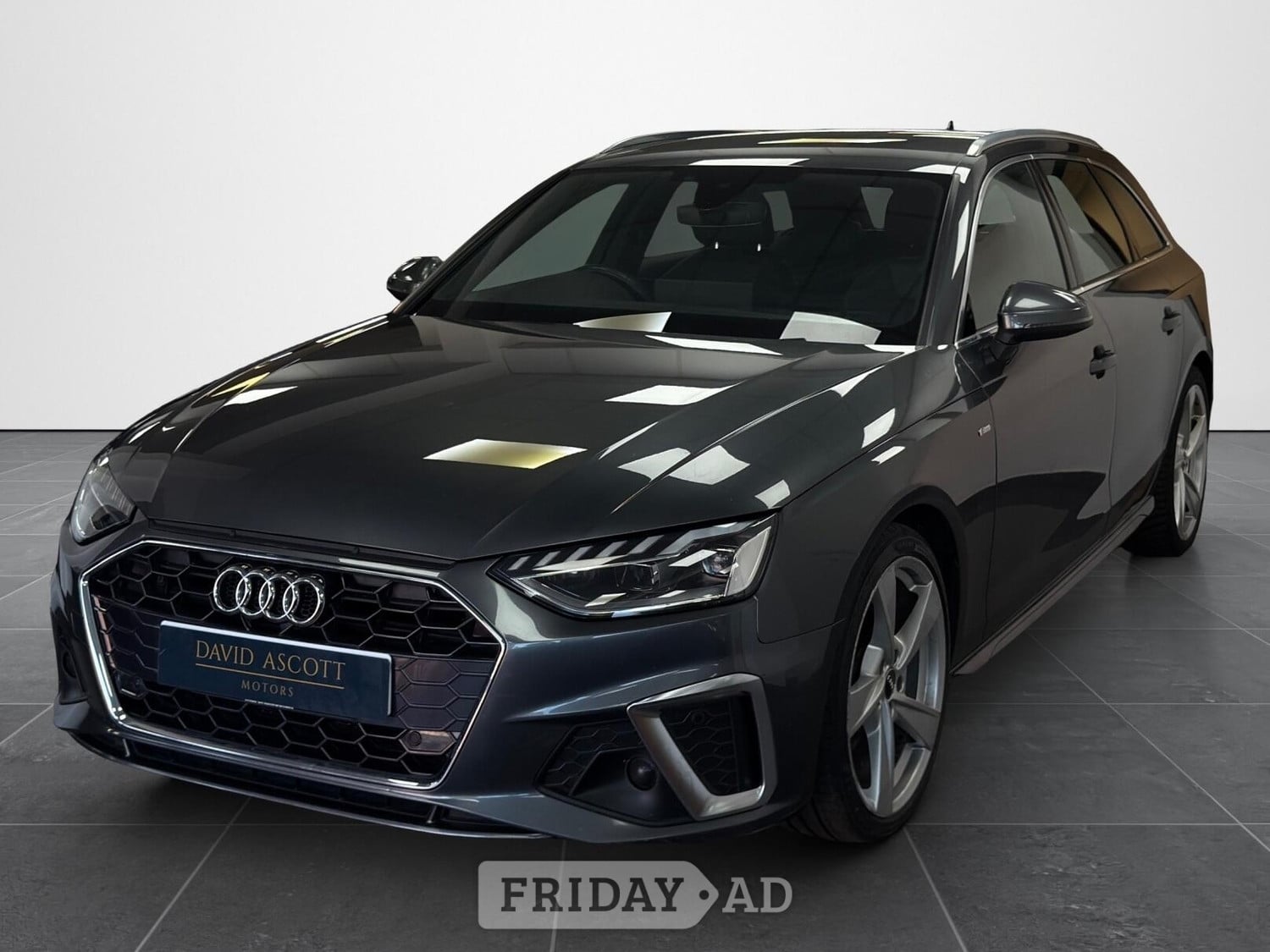Audi A4 Avant 2020 - Cars in Ealing