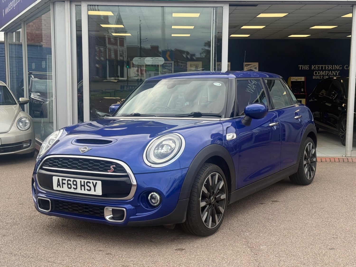 Mini Hatch Kettering