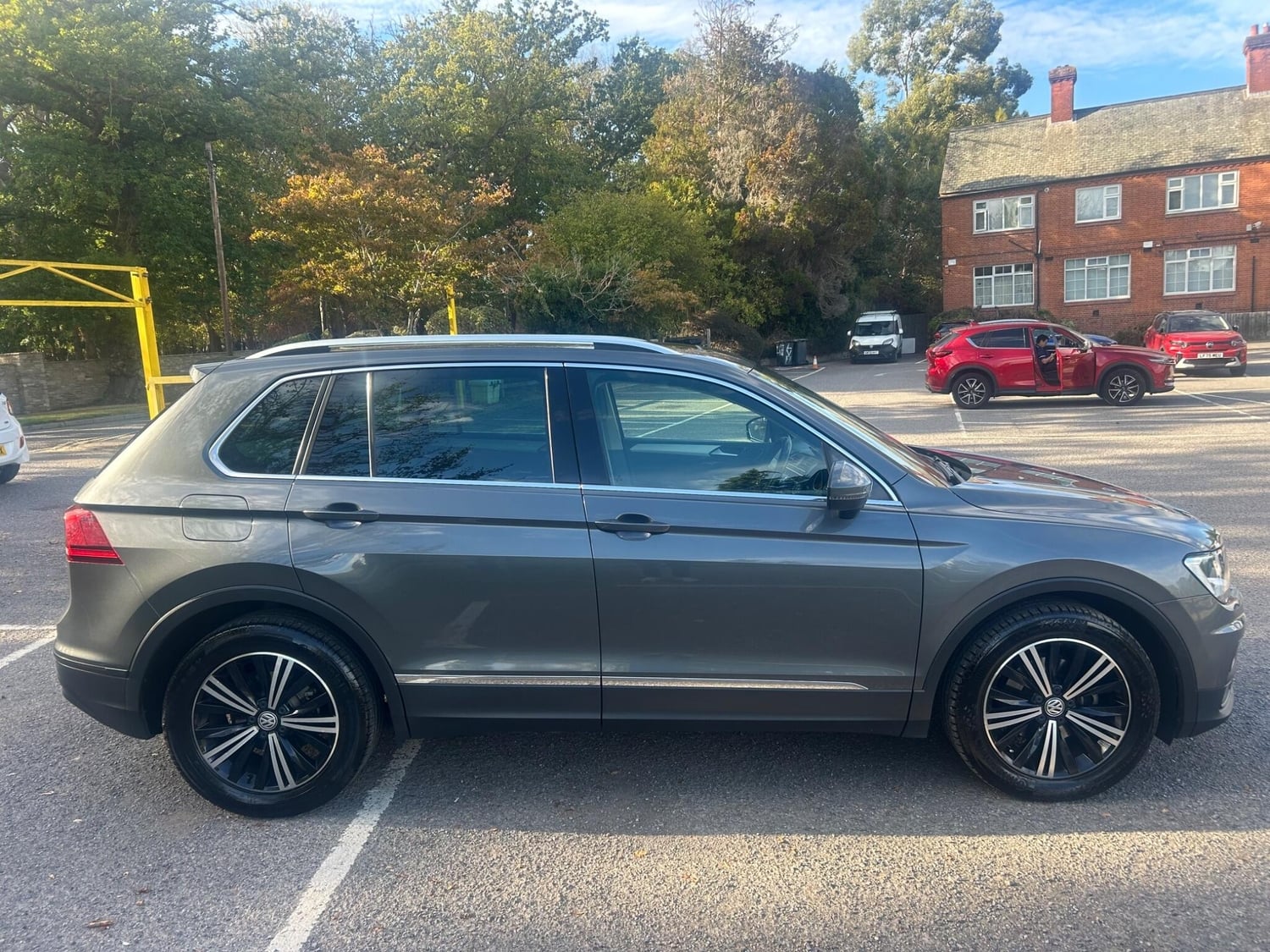 [ berth ]Volkswagen Tiguan