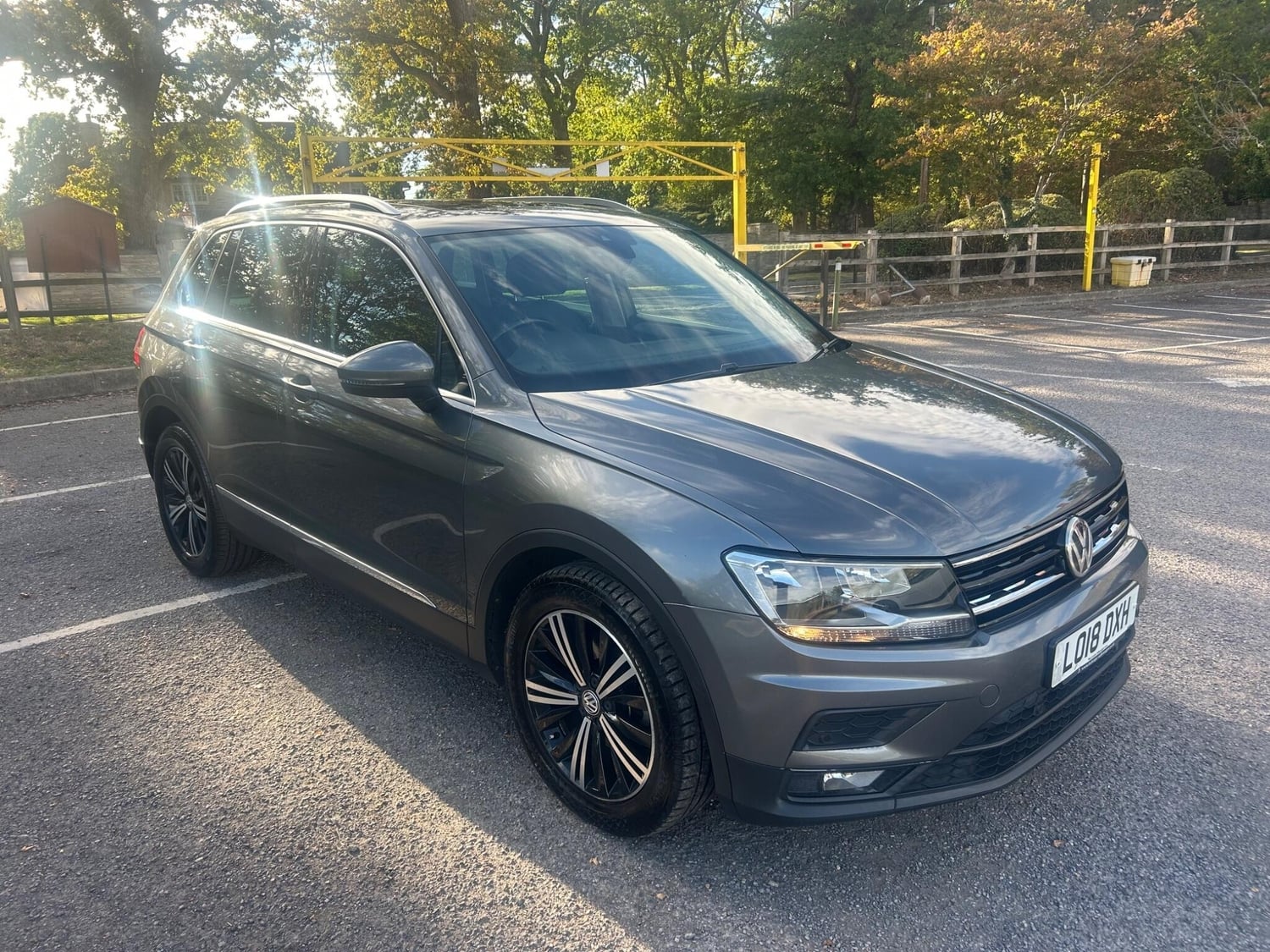 Volkswagen Tiguan 2018 - Cars