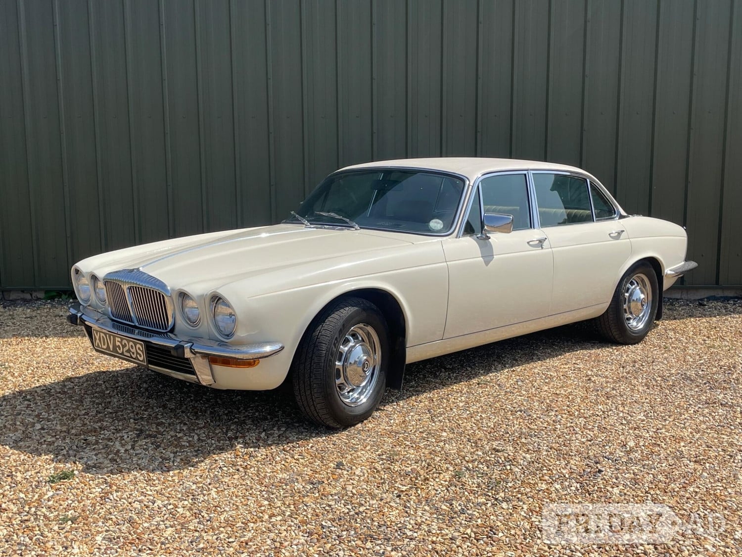 [ berth ]Daimler Sovereign