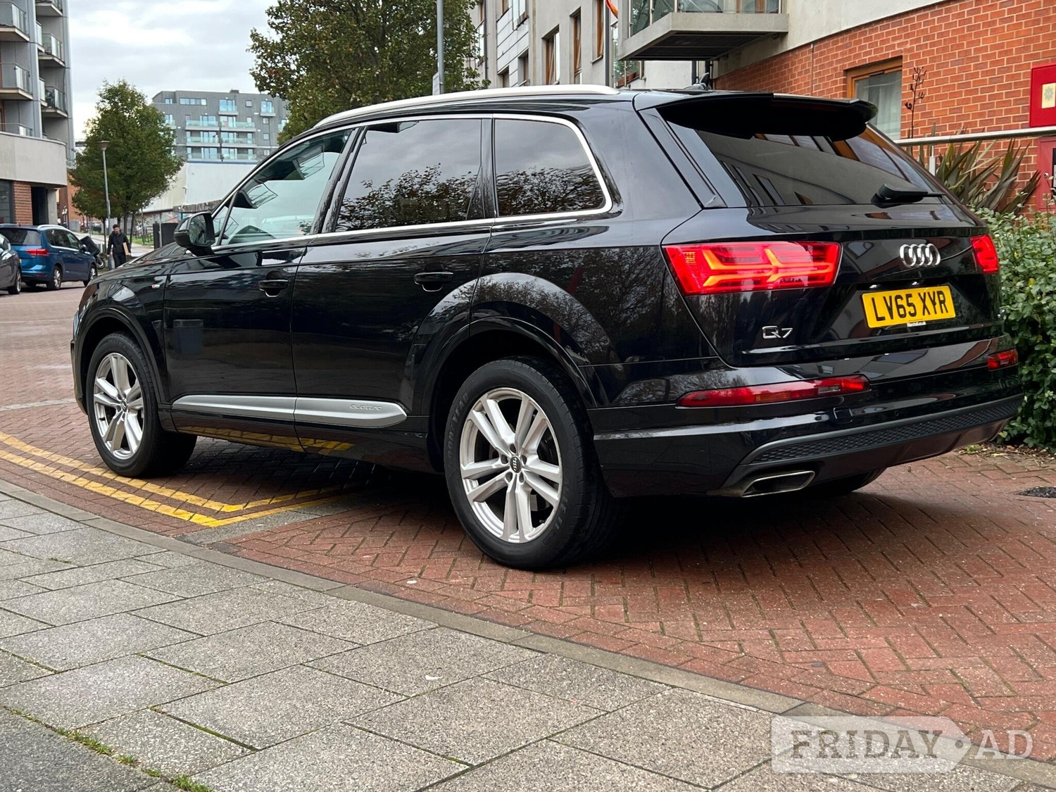 Audi Q7 2015 - Cars