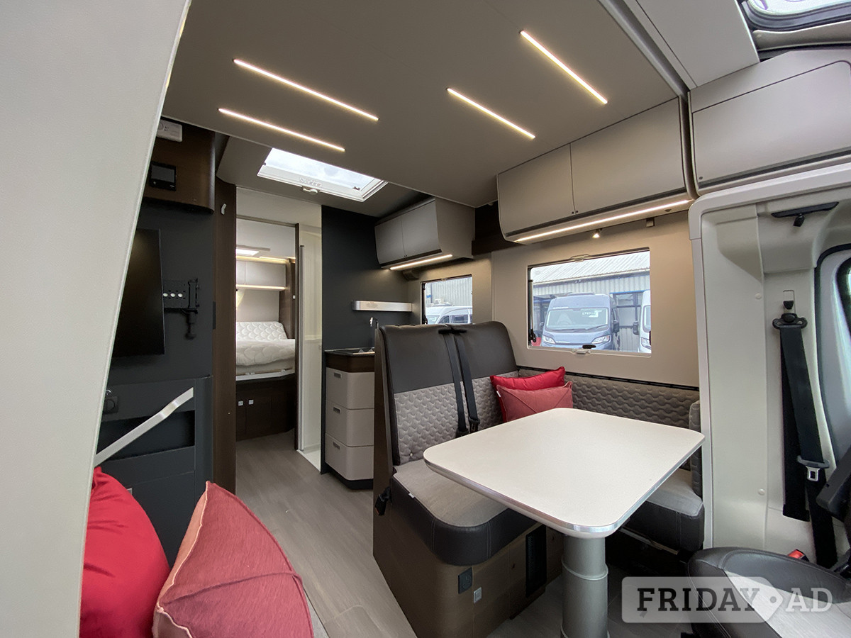 Adria Matrix Supreme 670 SC 2021 for sale - Motorhomes & Caravans in Newark
