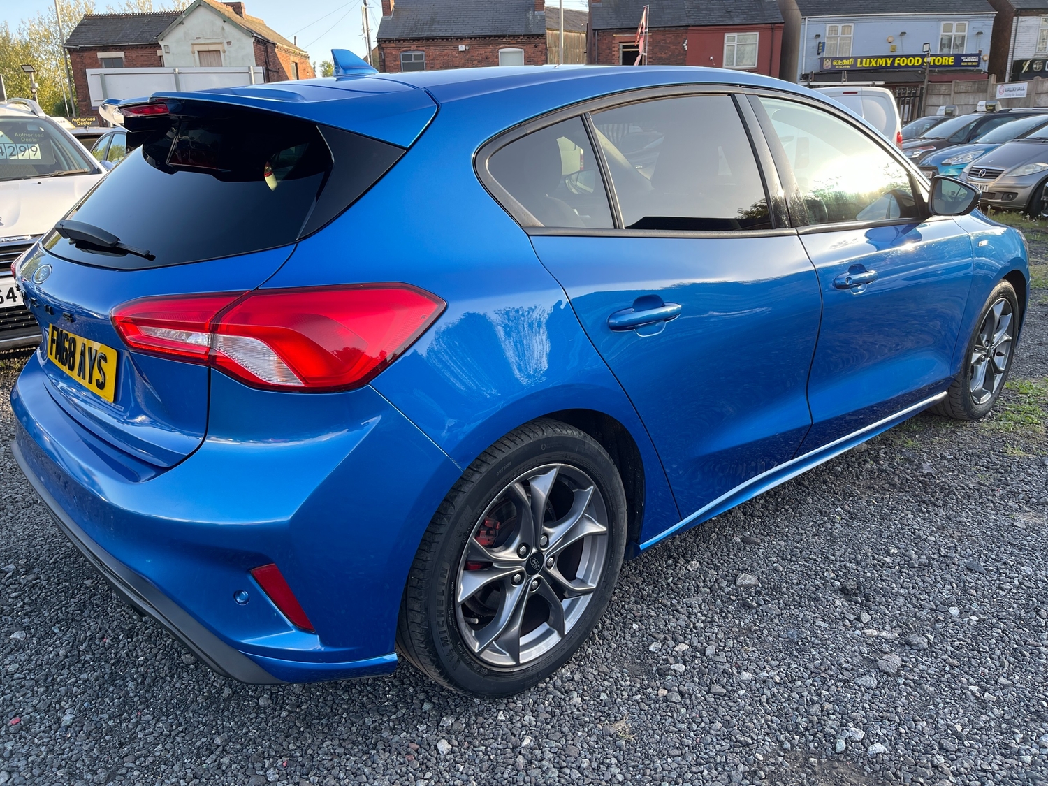 Ford Focus 2019 - Cars