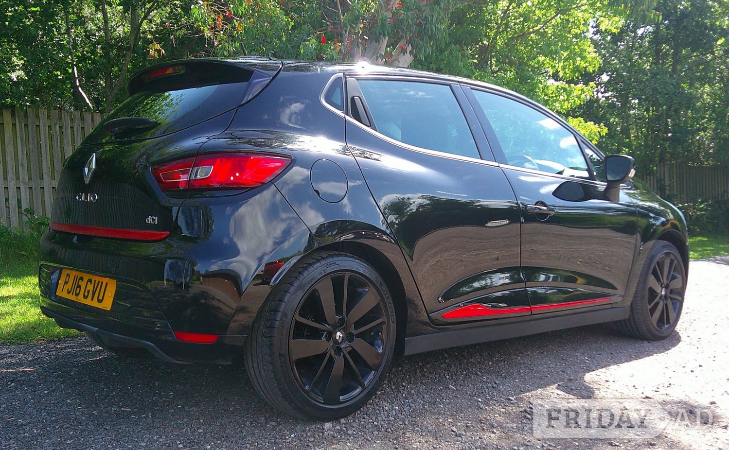 Renault Clio 2016 - Cars in Uckfield