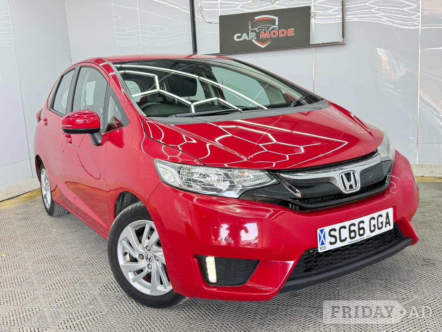 Honda Jazz 2016 - Cars in Hillingdon