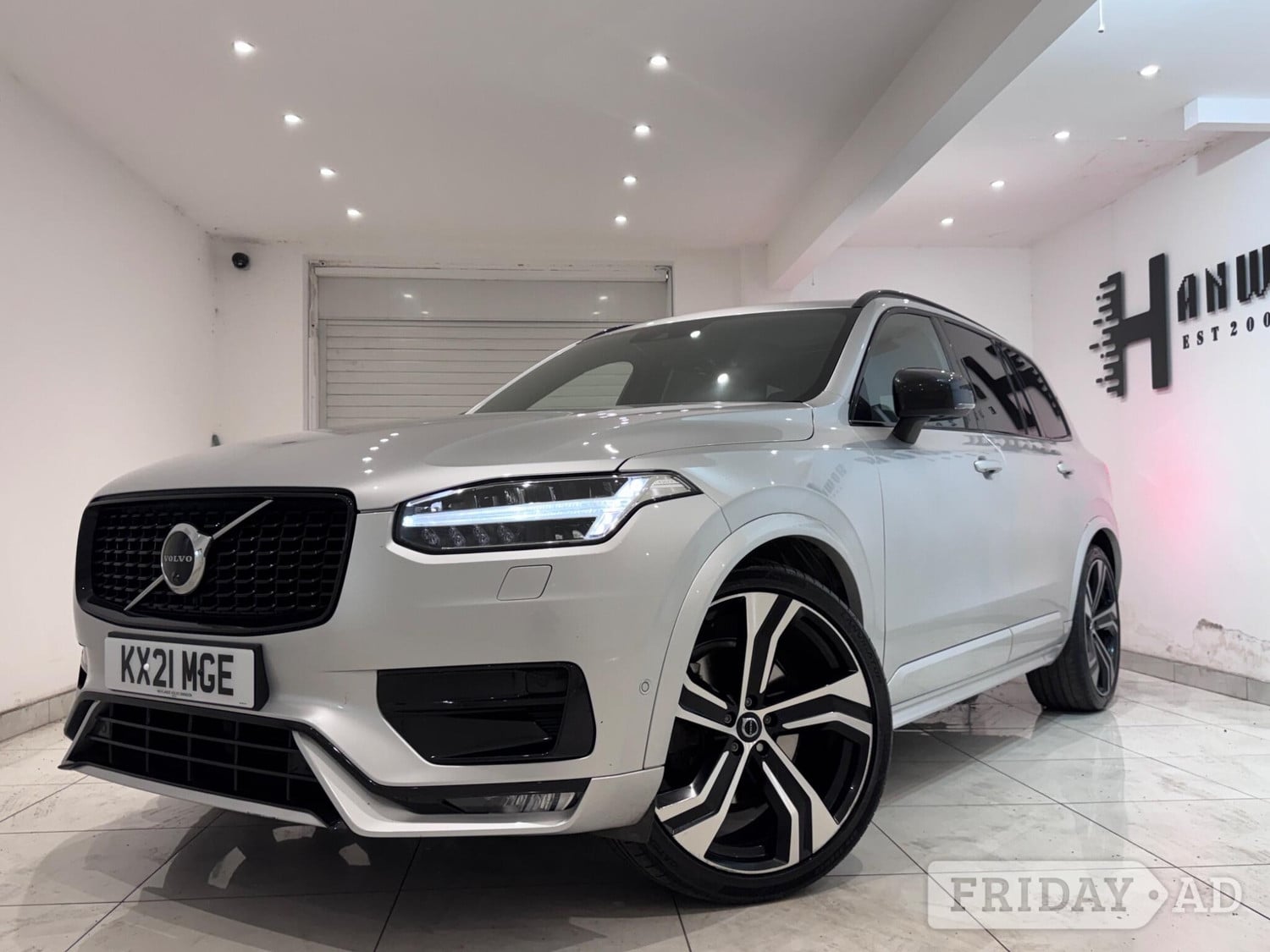 Volvo XC90 2021 in Hounslow