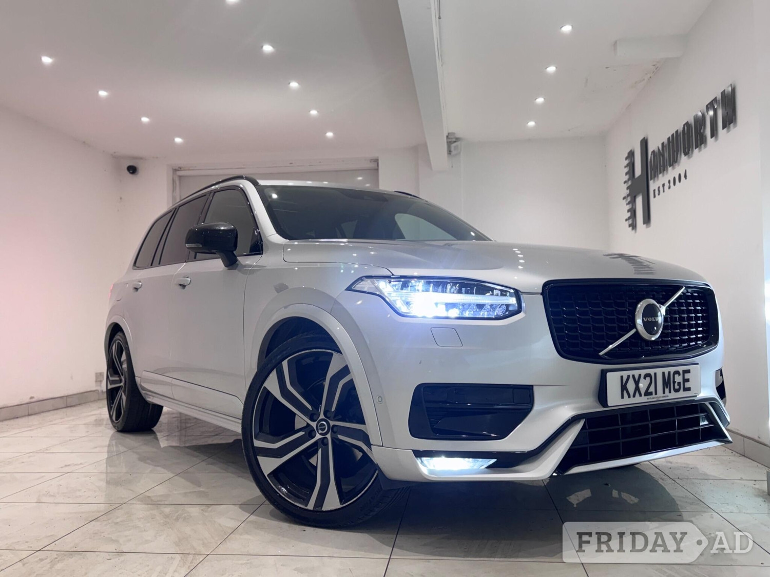 Volvo XC90 2021 - Cars in Hounslow