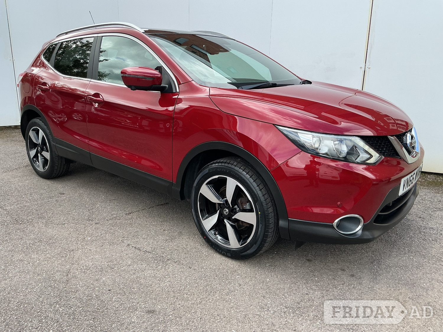 Nissan Qashqai 2016 - Cars in Porth