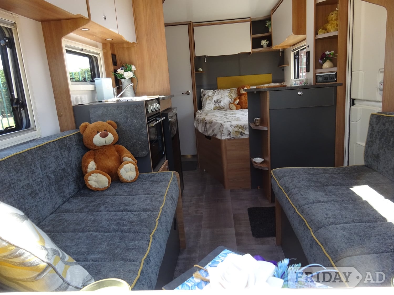 [ berth ]Bailey Discovery D4-4