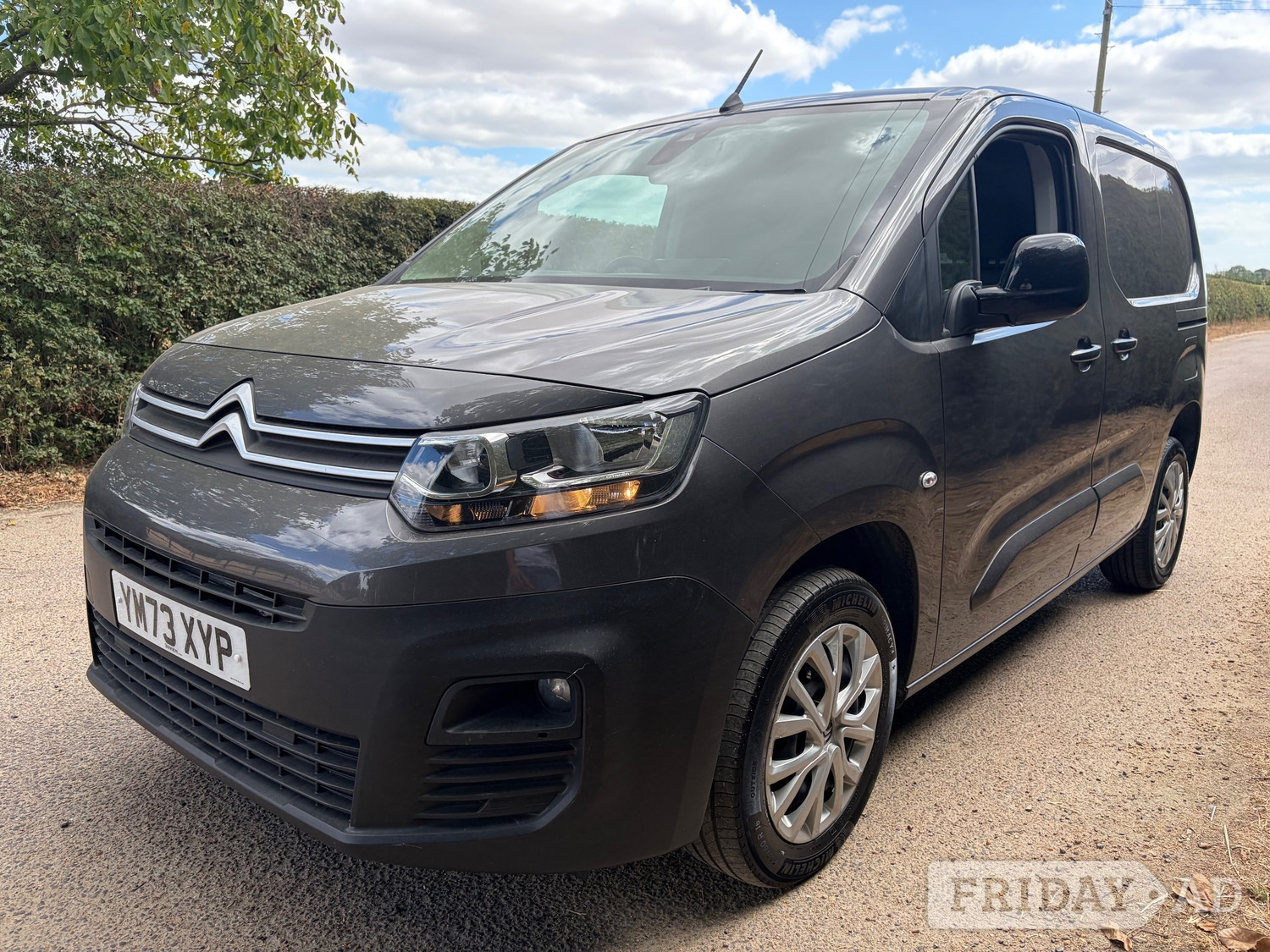 [ berth ]Citroen Berlingo