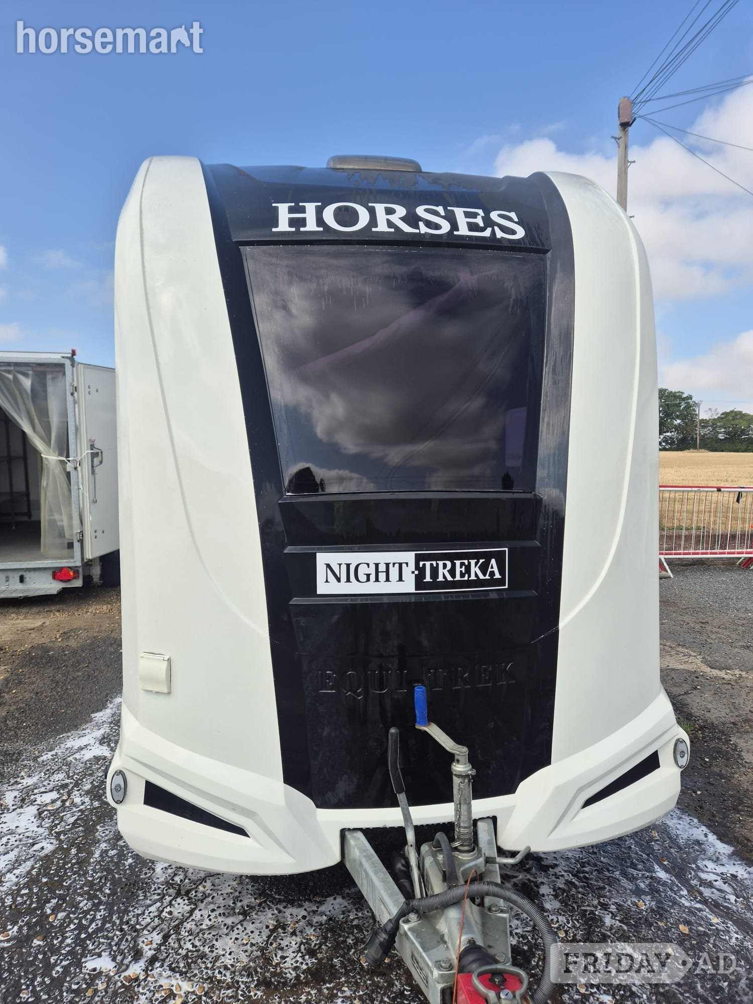 Equi-Trek Night-Treka  Horse Trailer - Trailers & Horseboxes in Bury St. Edmunds