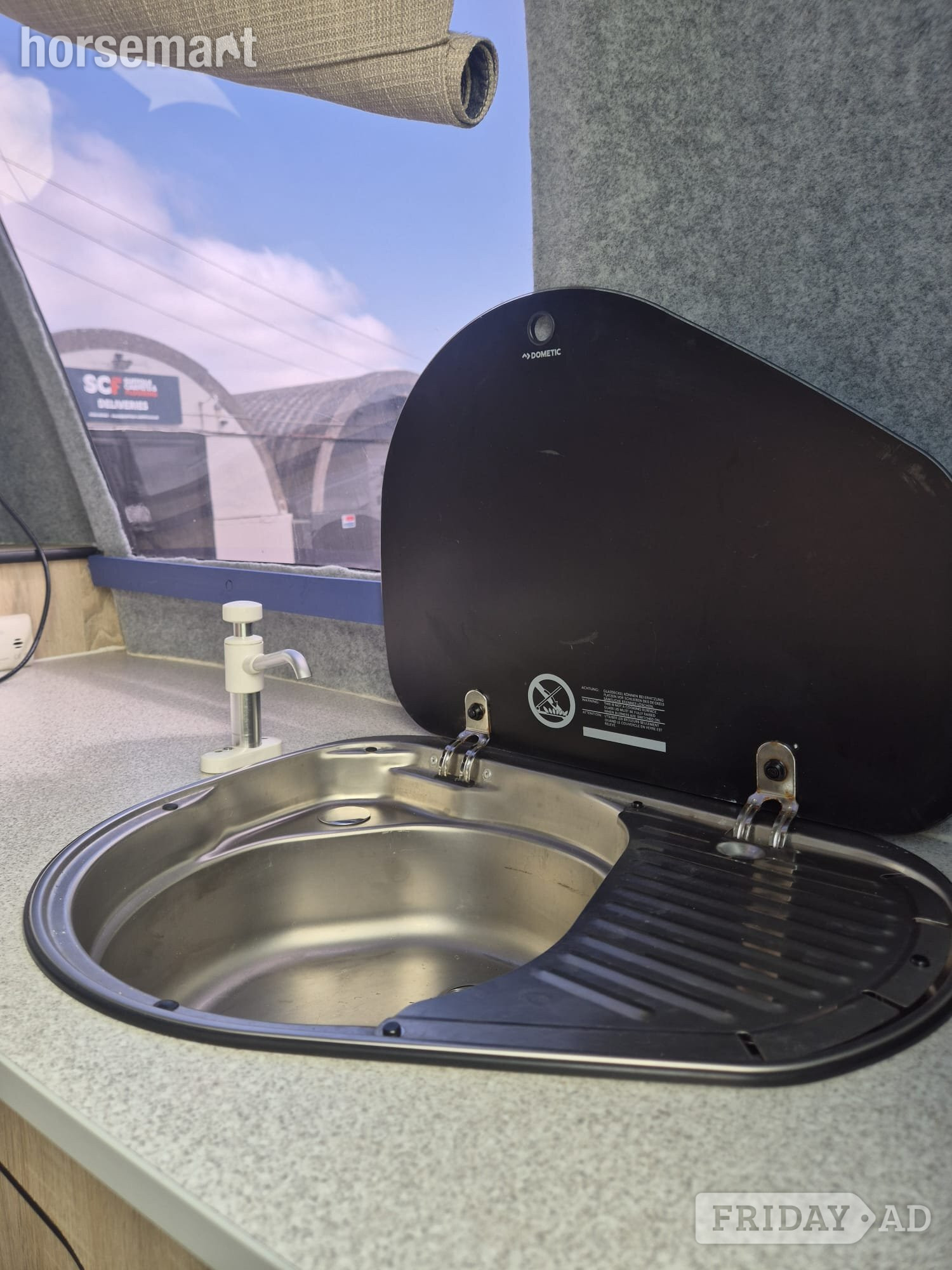 Equi-Trek Night-Treka  Horse Trailer - Trailers & Horseboxes
