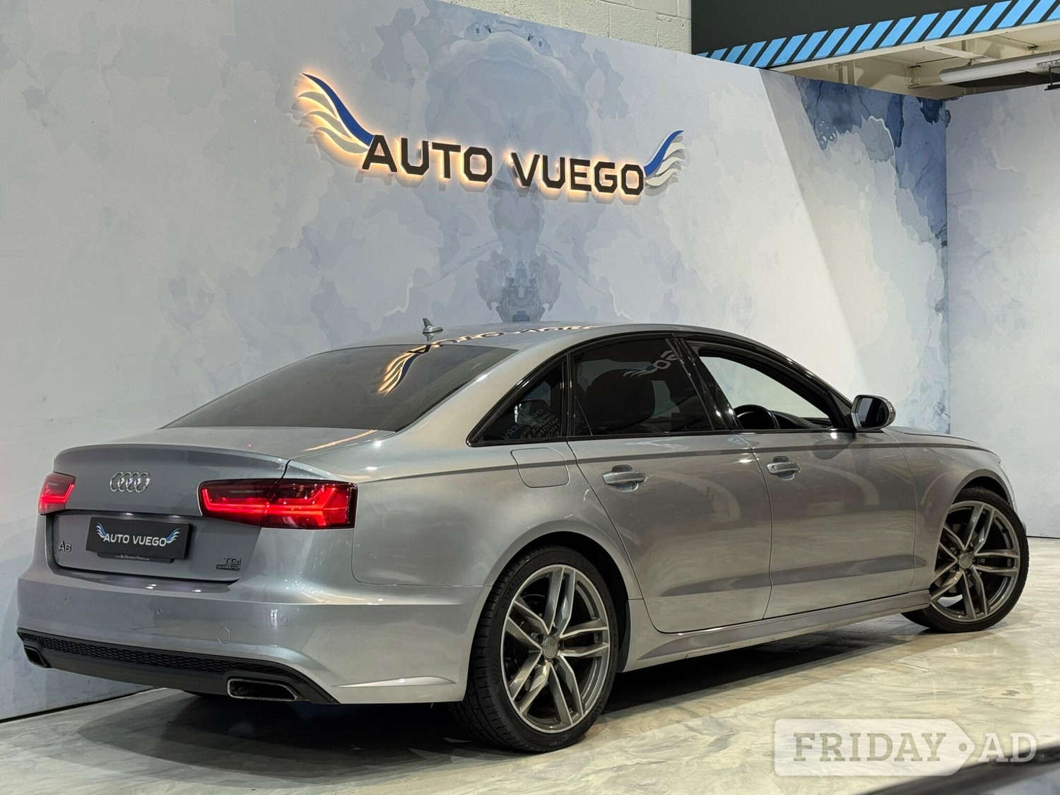 [ berth ]Audi A6 Saloon
