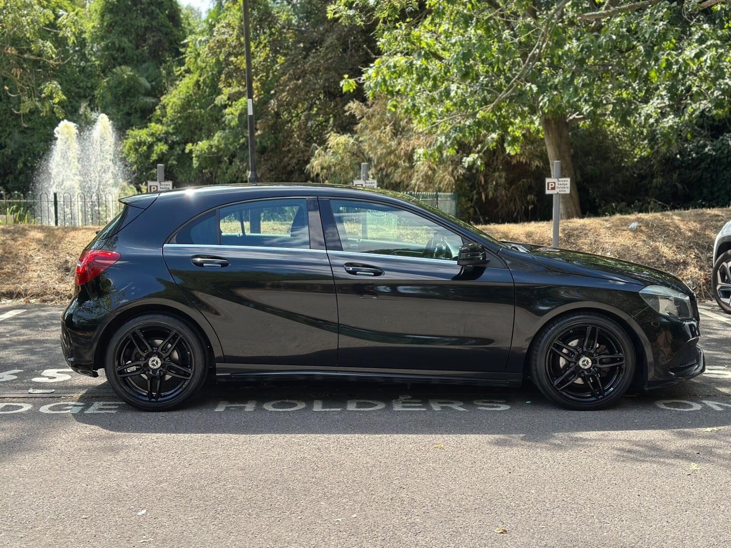 [ berth ]Mercedes-Benz A Class
